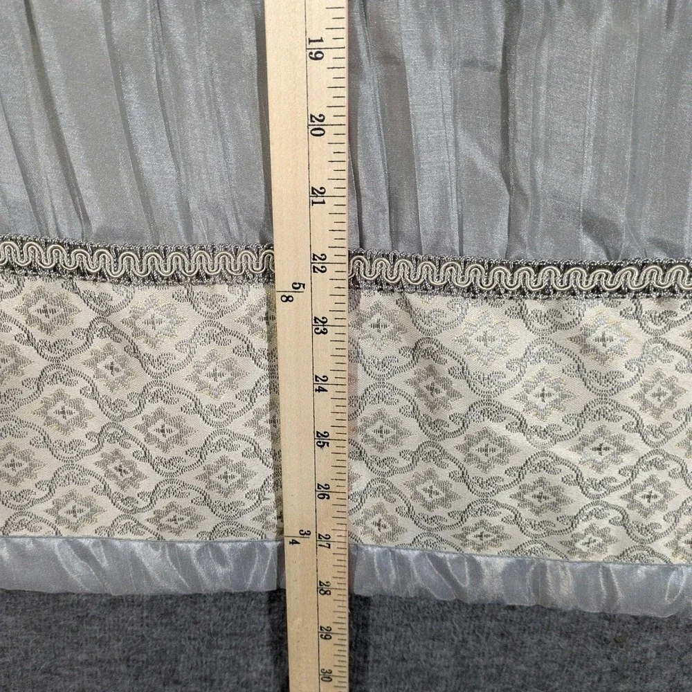 JC Penny Home Expressions Cream Gray Paisley Elegant Pillow Shams 26x20 Set of 2